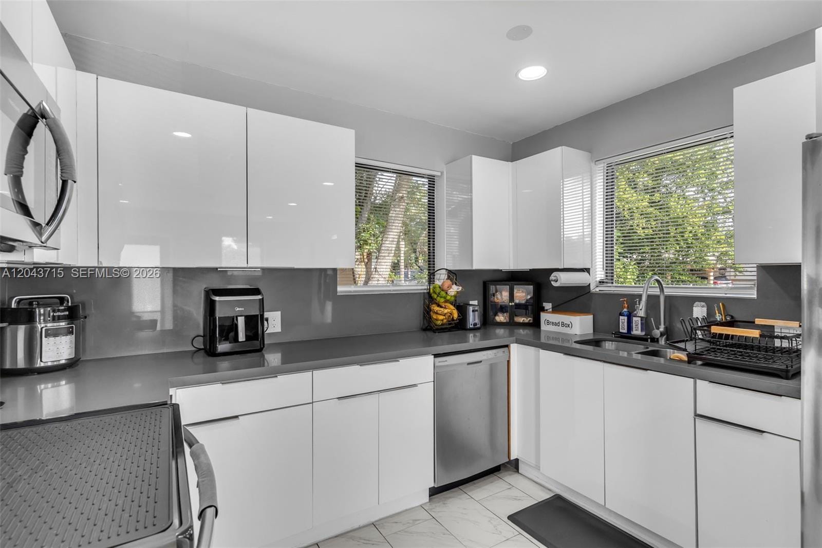 15100 NE 14th Court, North Miami Beach, FL 33162 photo 14