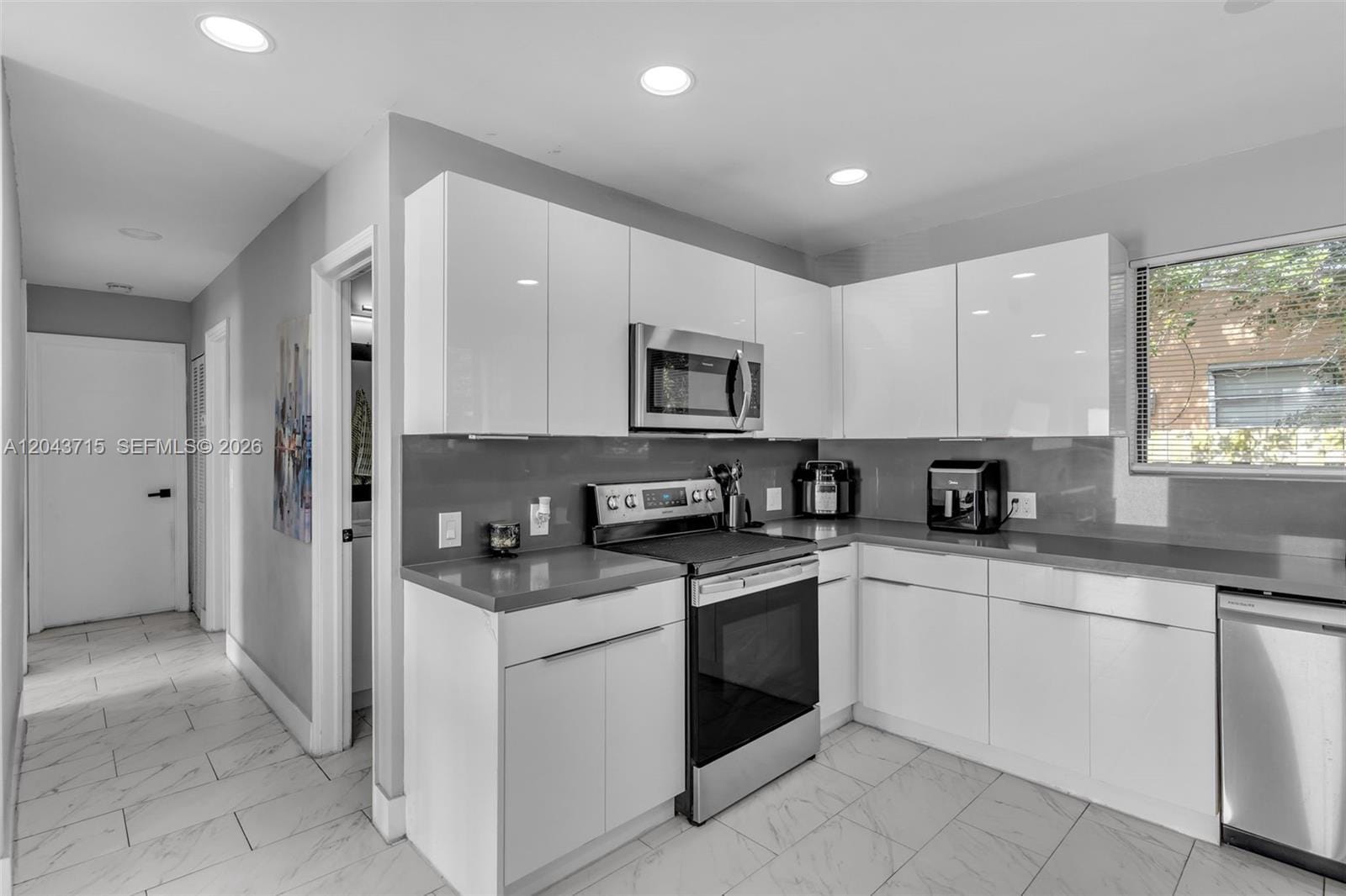 15100 NE 14th Court, North Miami Beach, FL 33162 photo 15