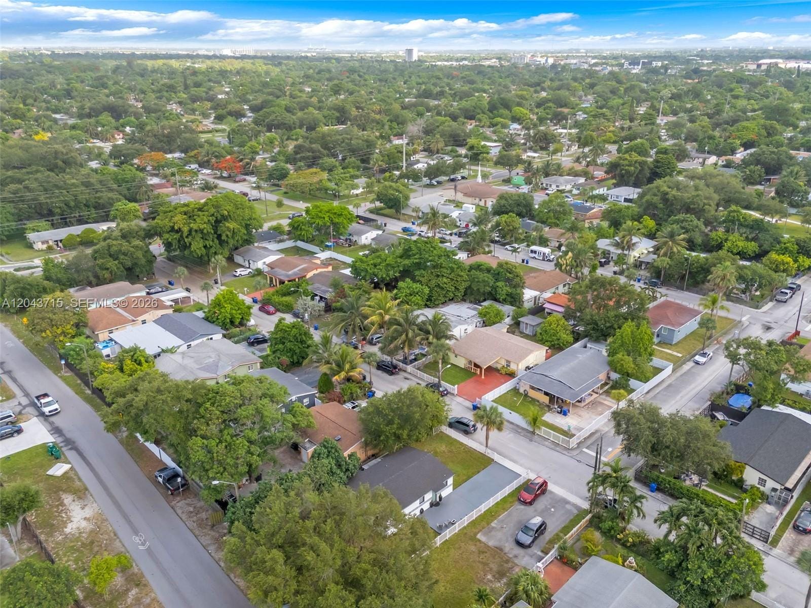15100 NE 14th Court, North Miami Beach, FL 33162 photo 27