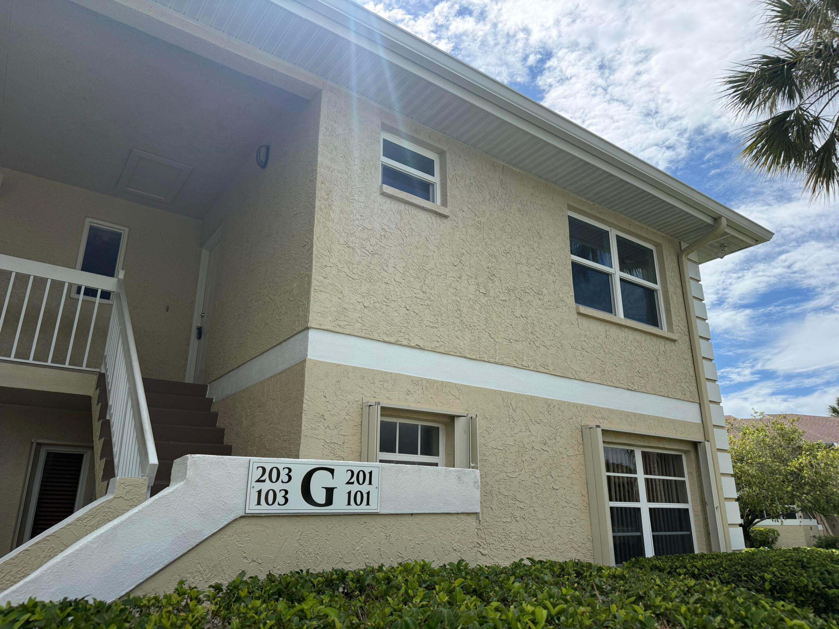 1536 SE Royal Green 201, Port St. Lucie, FL 34952, Port St Lucie