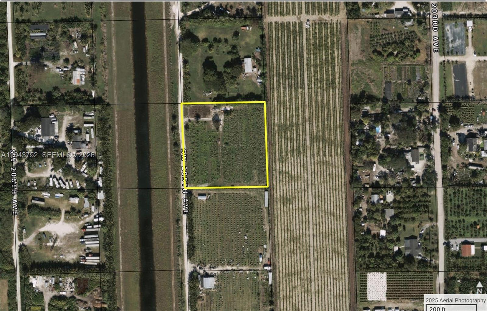 15805 SW 205 Avenue, Miami, FL 33187