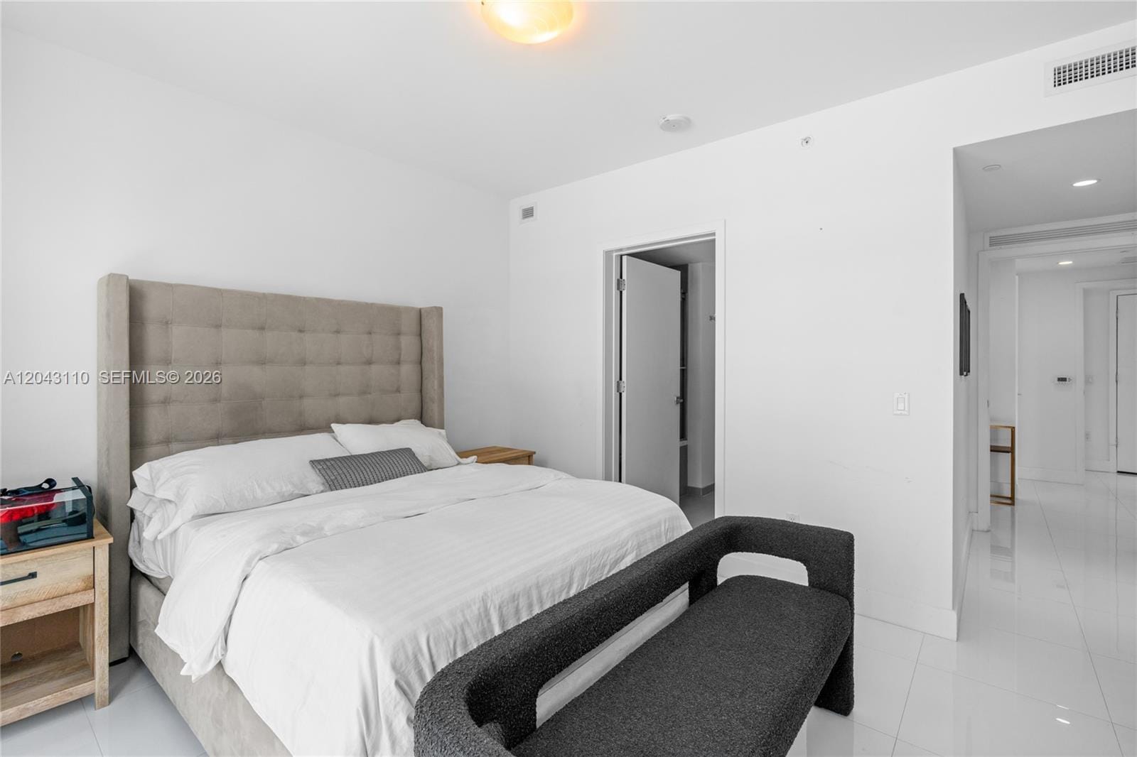1080 Brickell Avenue 1509, Miami, FL 33131 photo 28