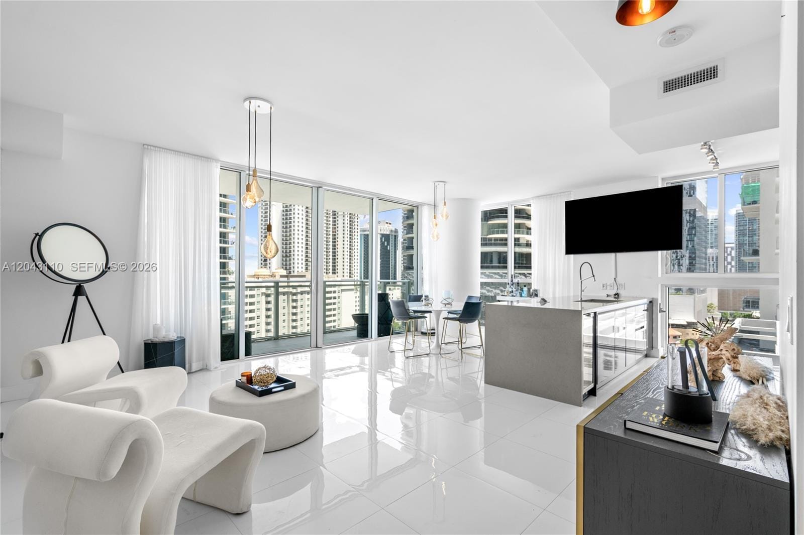 1080 Brickell Avenue 1509 — photo 8