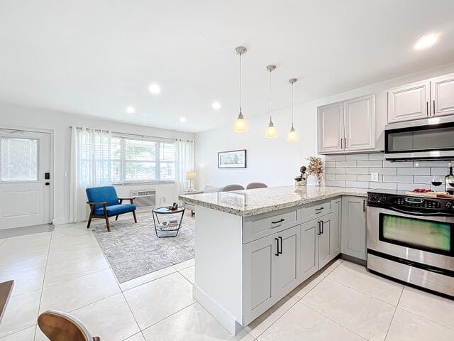 410 Chatham T — photo 3