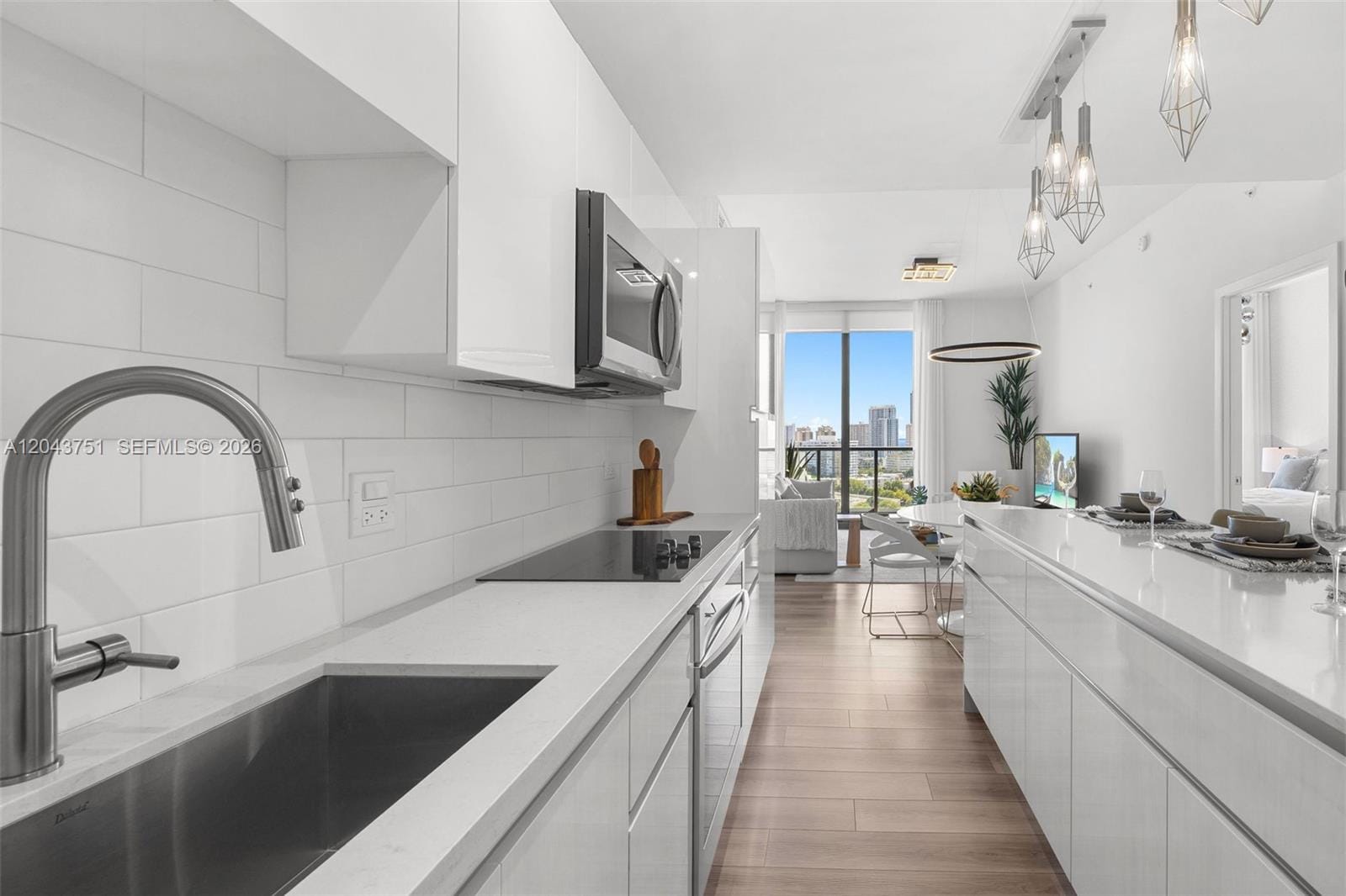 101 Diplomat Parkway 1108 — photo 2