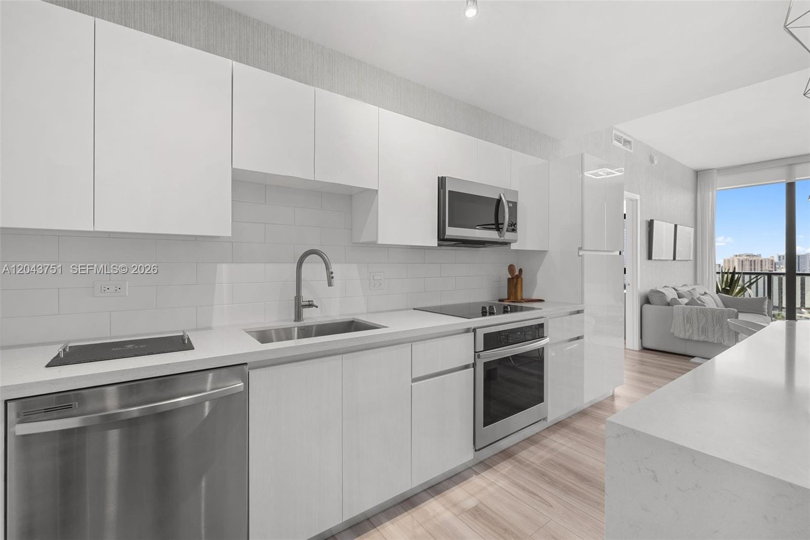101 Diplomat Parkway 1108 — photo 3
