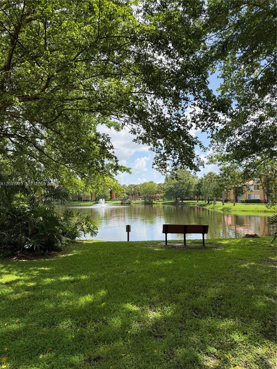 10709 Cleary Boulevard 101, Plantation, FL 33324, Plantation