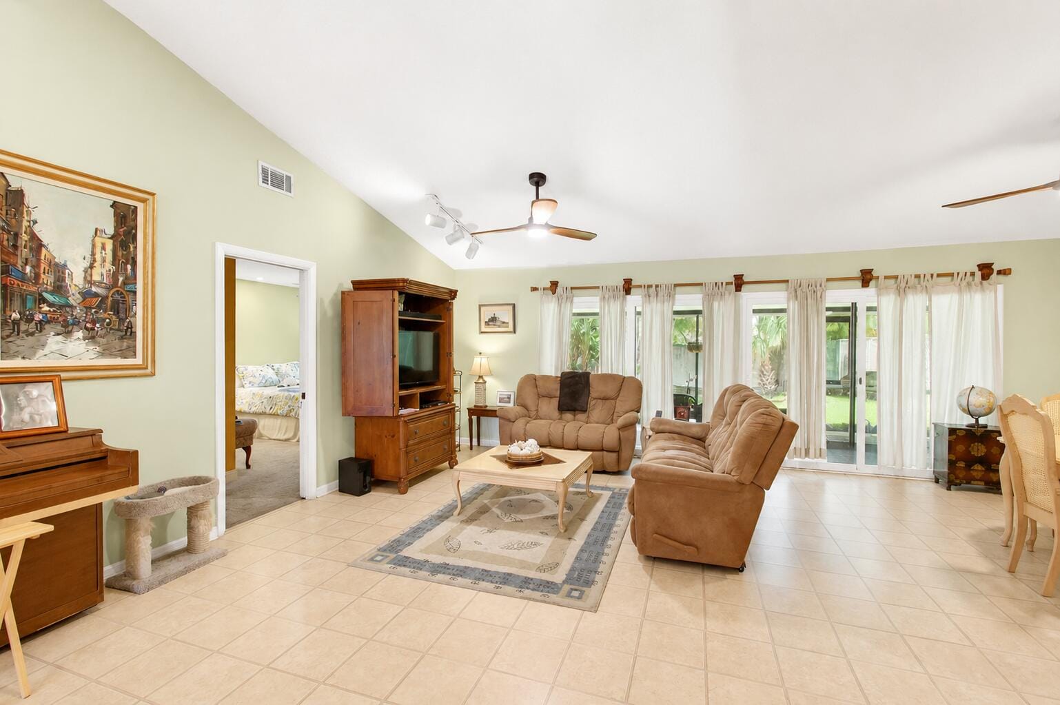 2400 SW 19th Avenue, Boynton Beach, FL 33426 photo 9