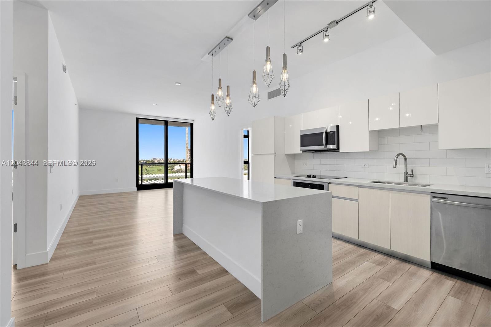 101 Diplomat Parkway 2009, Hallandale Beach, FL 33009, Hallandale Beach