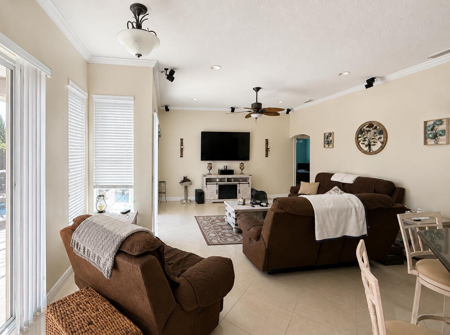 2530 SW Salzedo Avenue — photo 5