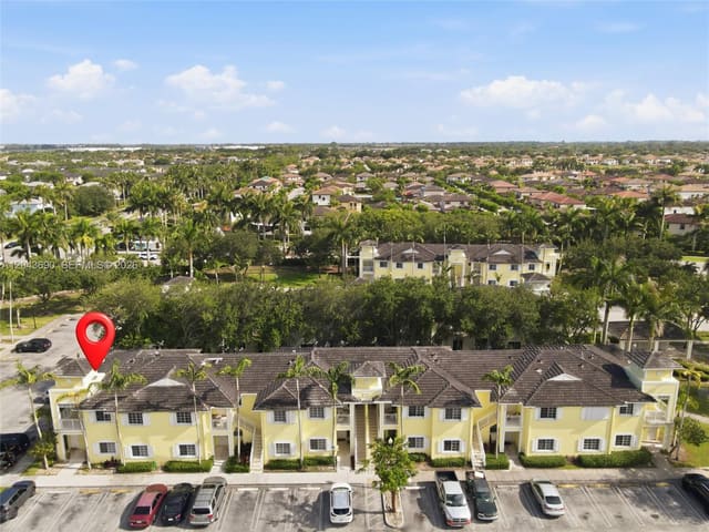 2728 NE 3rd Court 201, Homestead, FL 33033