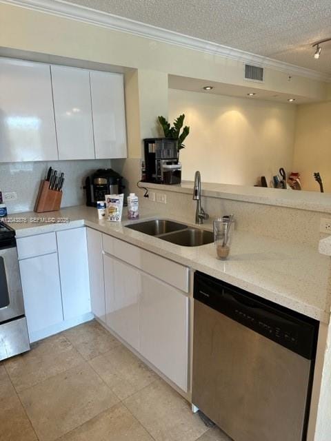 11155 SW 5th Place 205 — photo 2