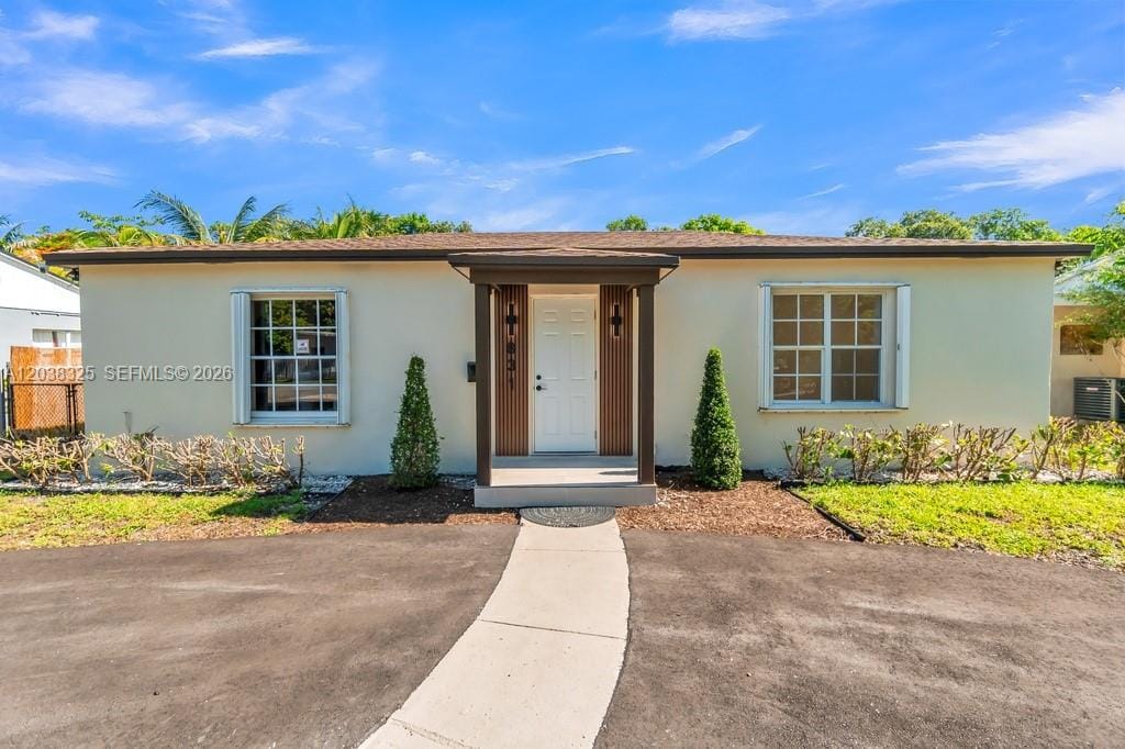 831 NE 128th Street, North Miami, FL 33161 photo 2