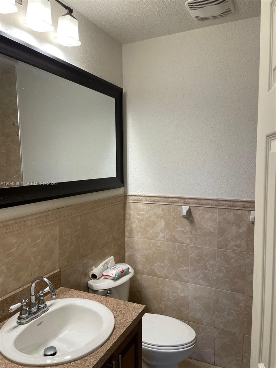 4351 SW 18th Street — photo 4