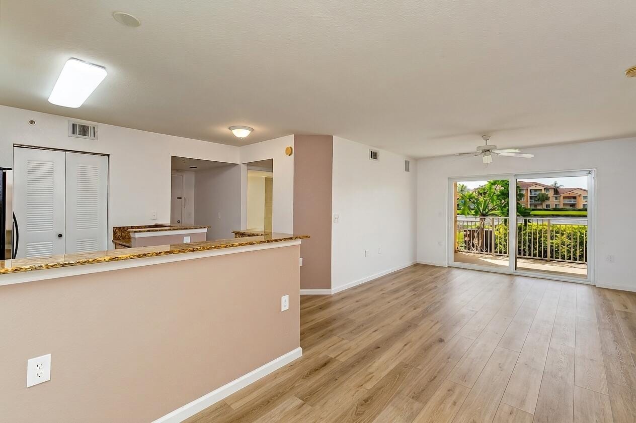 281 SW Palm Drive 102, Port St. Lucie, FL 34986 photo 2