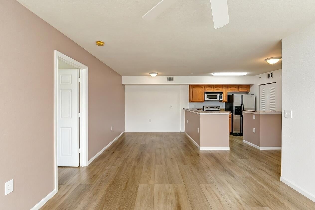 281 SW Palm Drive 102, Port St. Lucie, FL 34986 photo 3