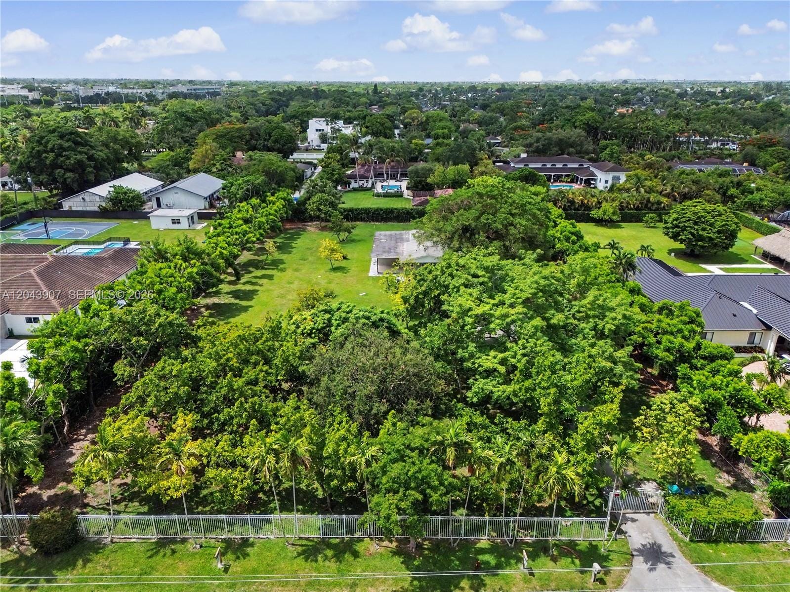 11380 SW 93rd Street, Miami, FL 33176 photo 4