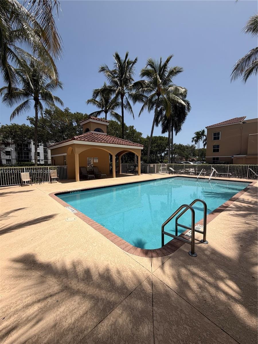 619 E Sheridan Street 105, Dania Beach, FL 33004 photo 24
