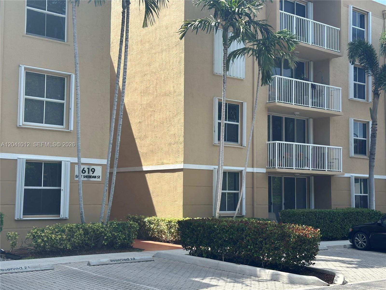619 E Sheridan Street 105, Dania Beach, FL 33004, Dania Beach