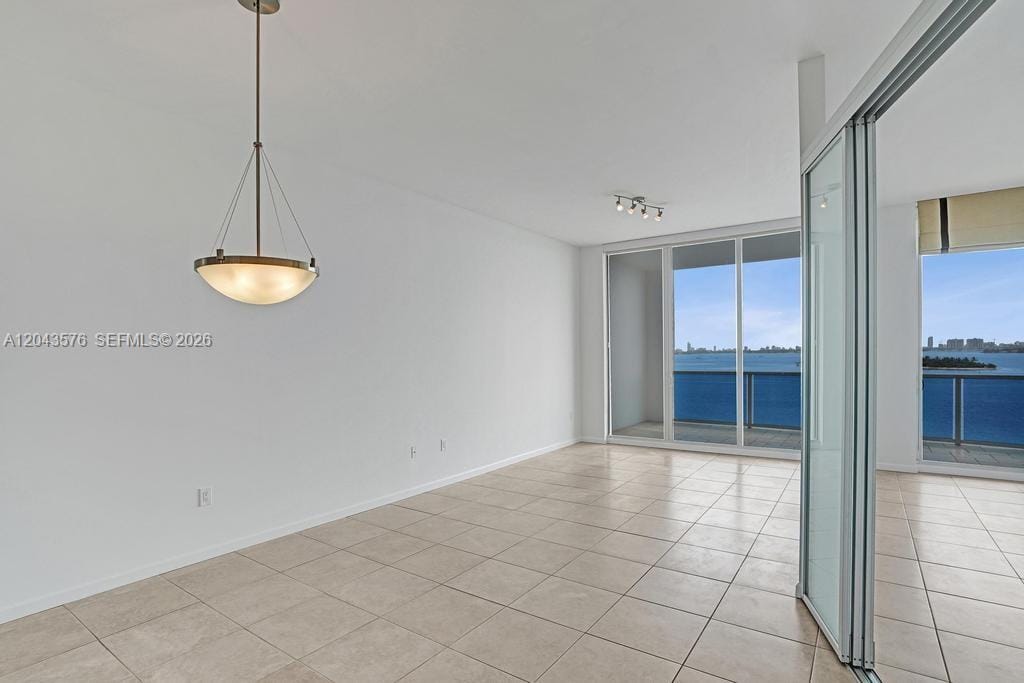 725 NE 22nd Street 8B — photo 10