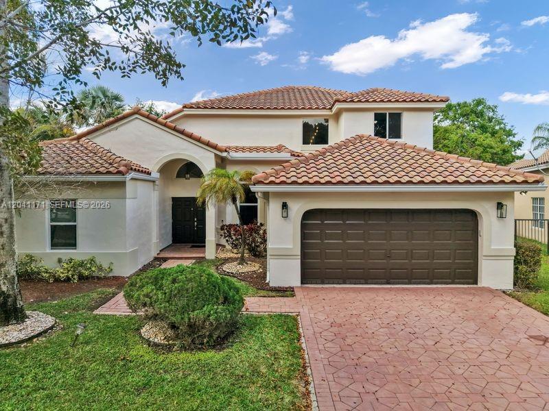 637 Lake Boulevard, Weston, FL 33326, Weston