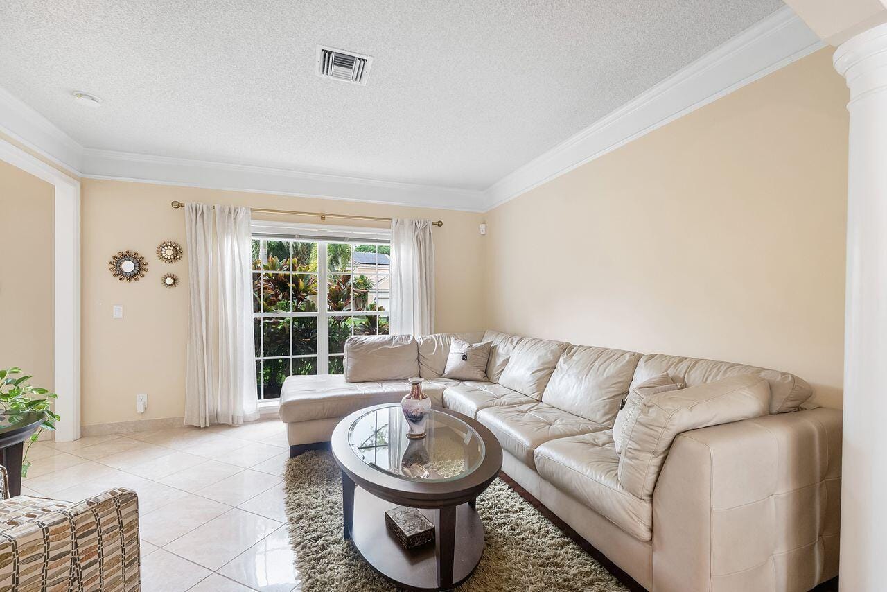 3904 Sanctuary Drive, Coral Springs, FL 33065 photo 16