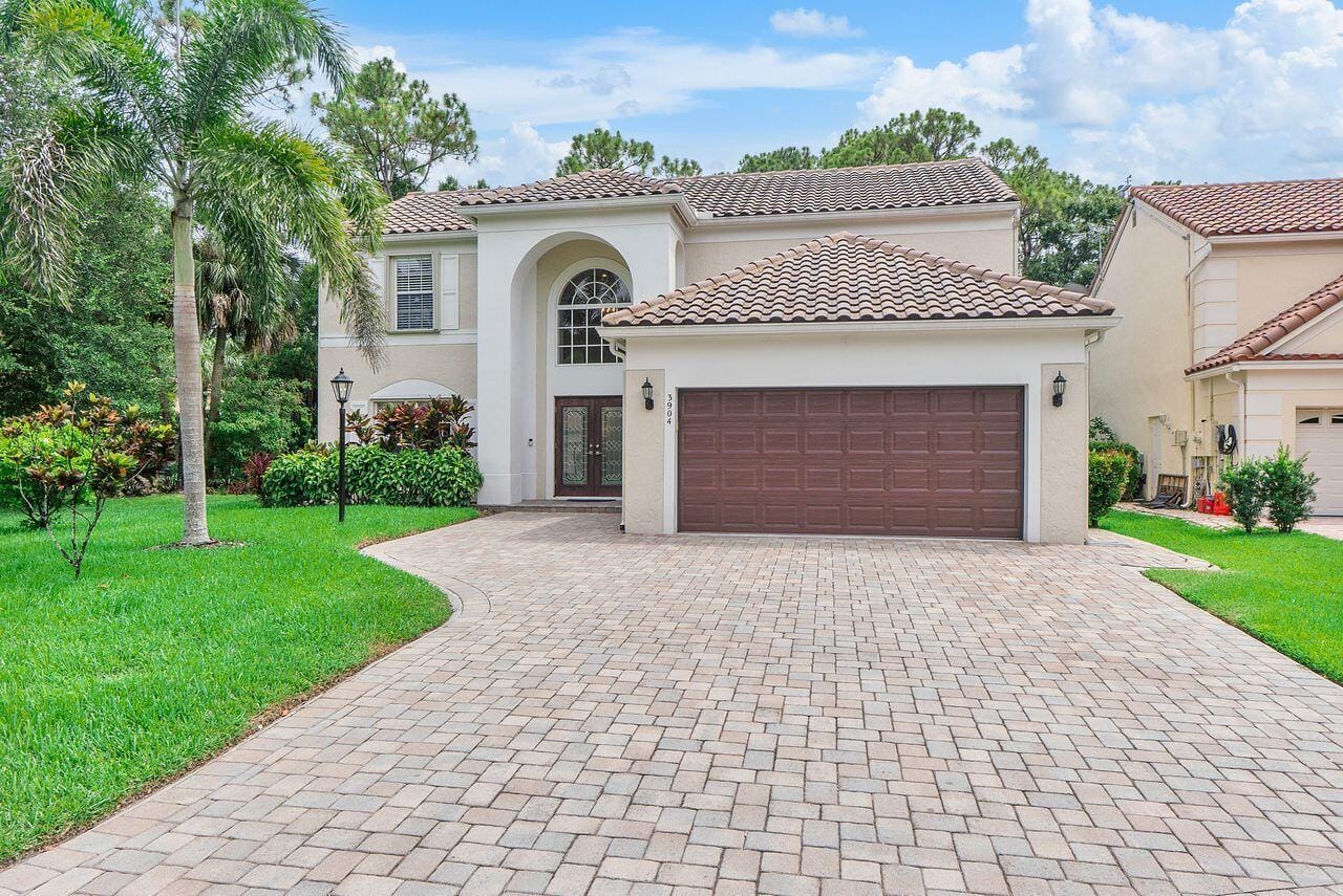 3904 Sanctuary Drive — photo 4