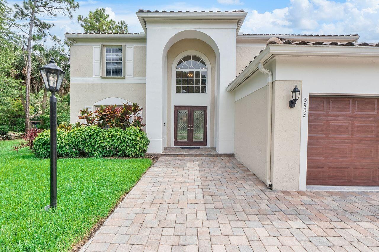 3904 Sanctuary Drive — photo 10