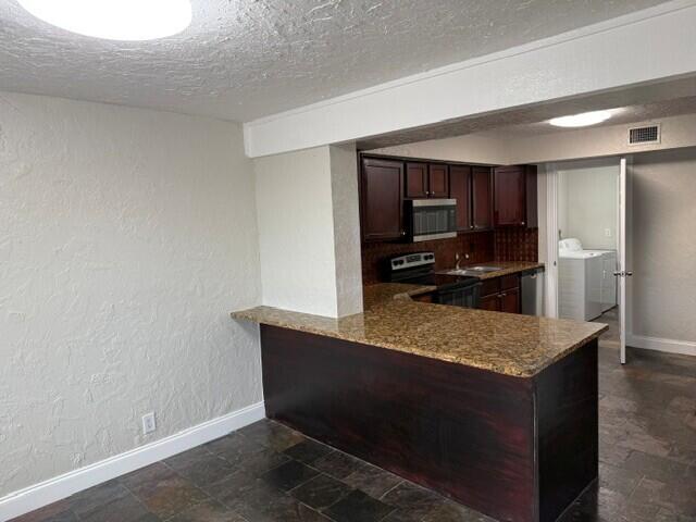 103 NE 28th Street, Boca Raton, FL 33431, Boca Raton