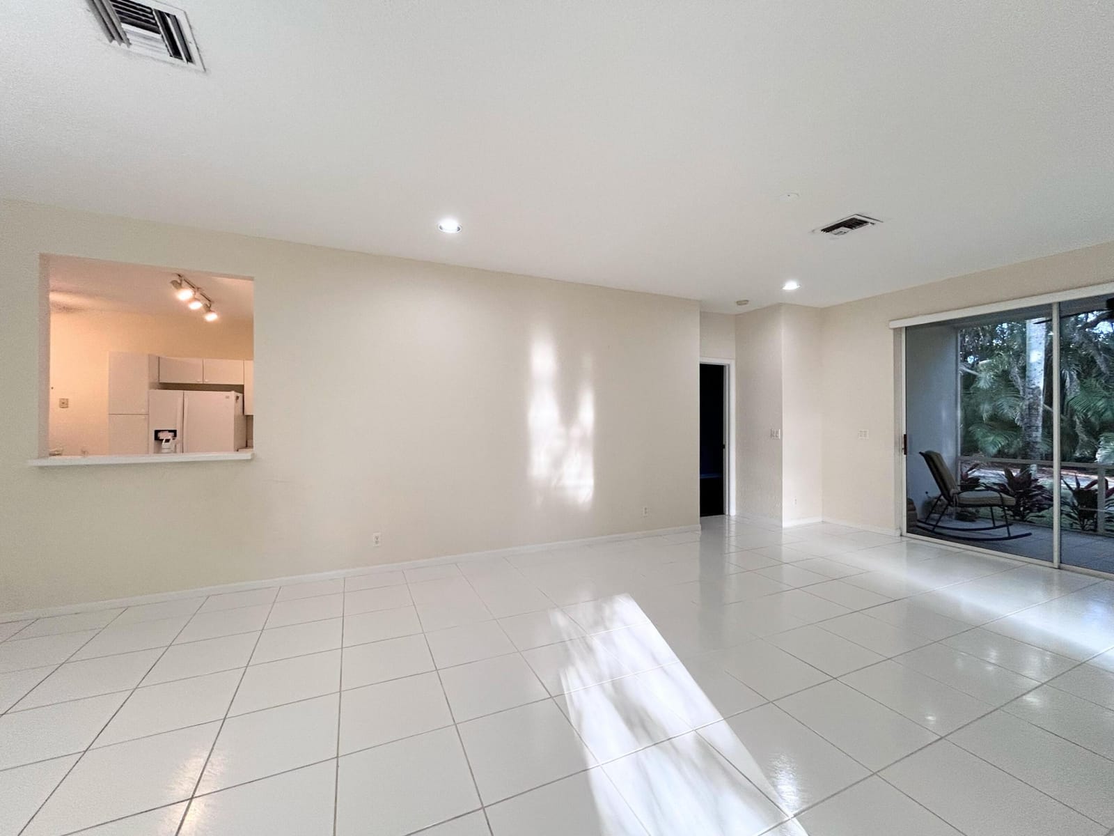 7910 Laina Lane 2, Boynton Beach, FL 33437 photo 3