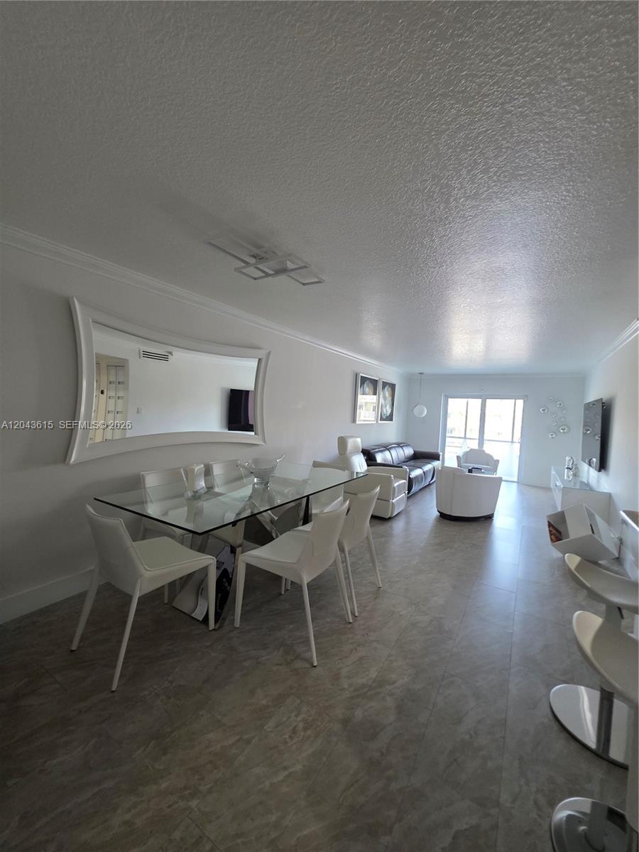 4670 W 13th Lane 206, Hialeah, FL 33012, Hialeah