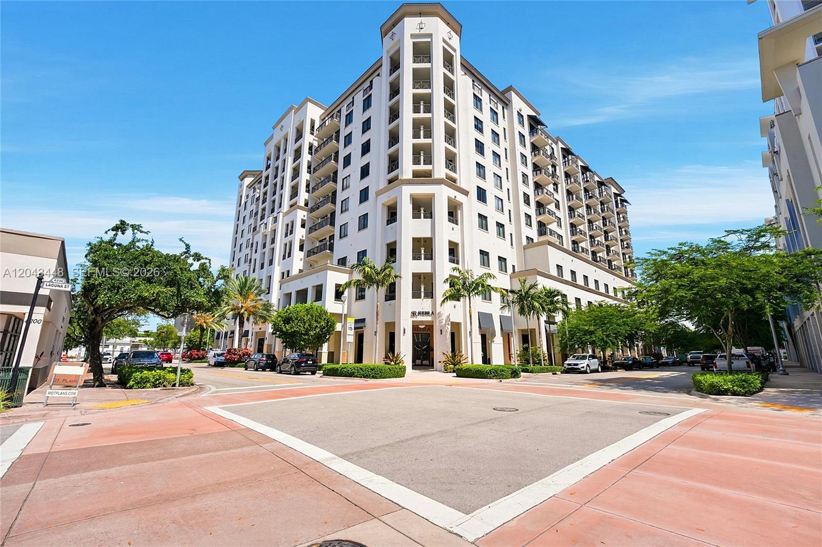 301 Altara Avenue UPH1005, Coral Gables, FL 33146