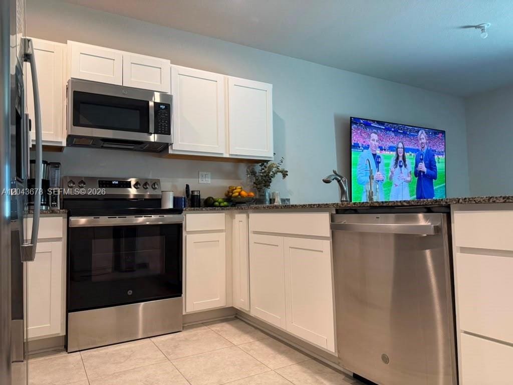 1057 NW 5th Street 1057 — photo 11