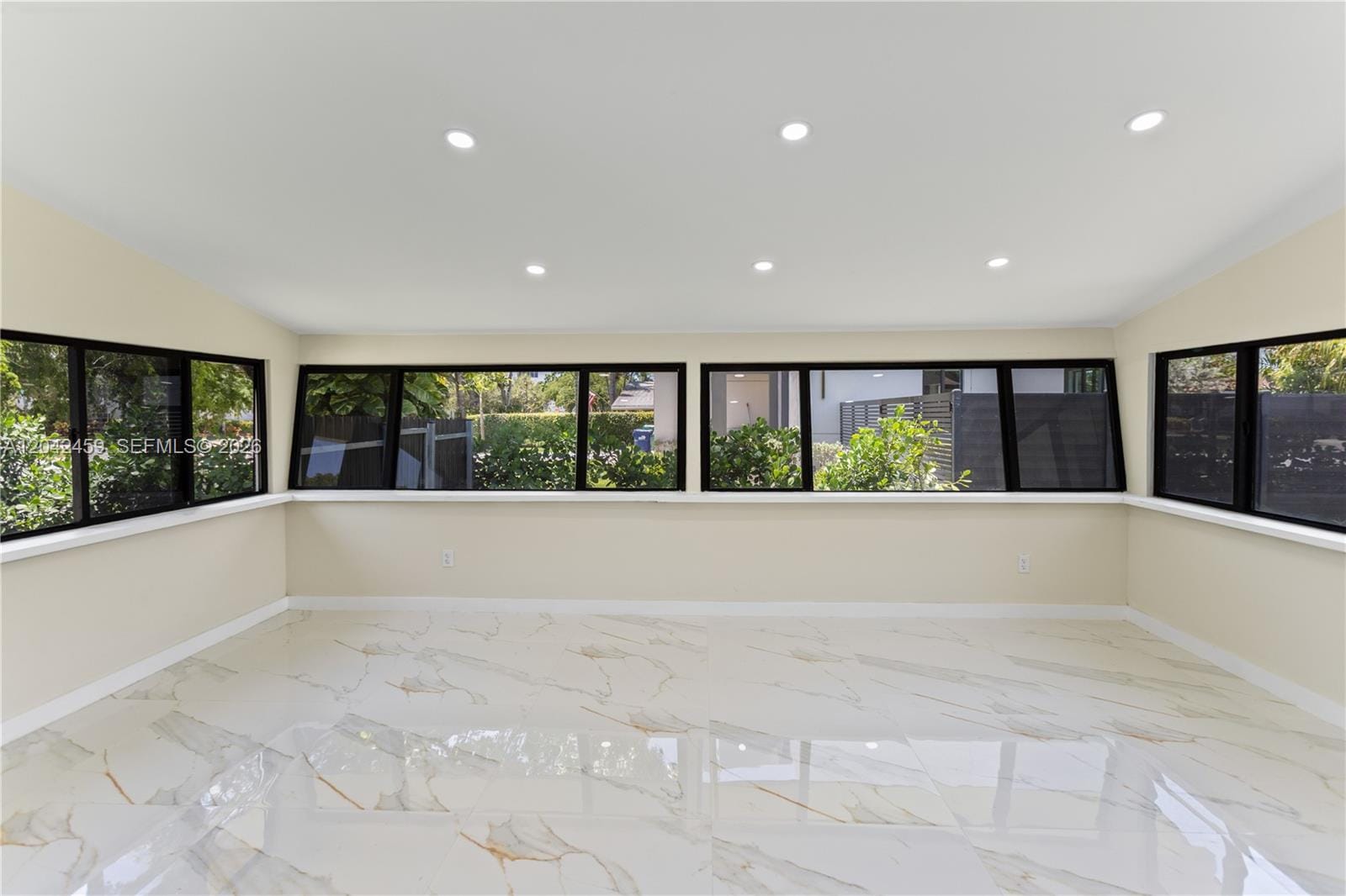 21330 NE 26 Avenue, Aventura, FL 33180 photo 10