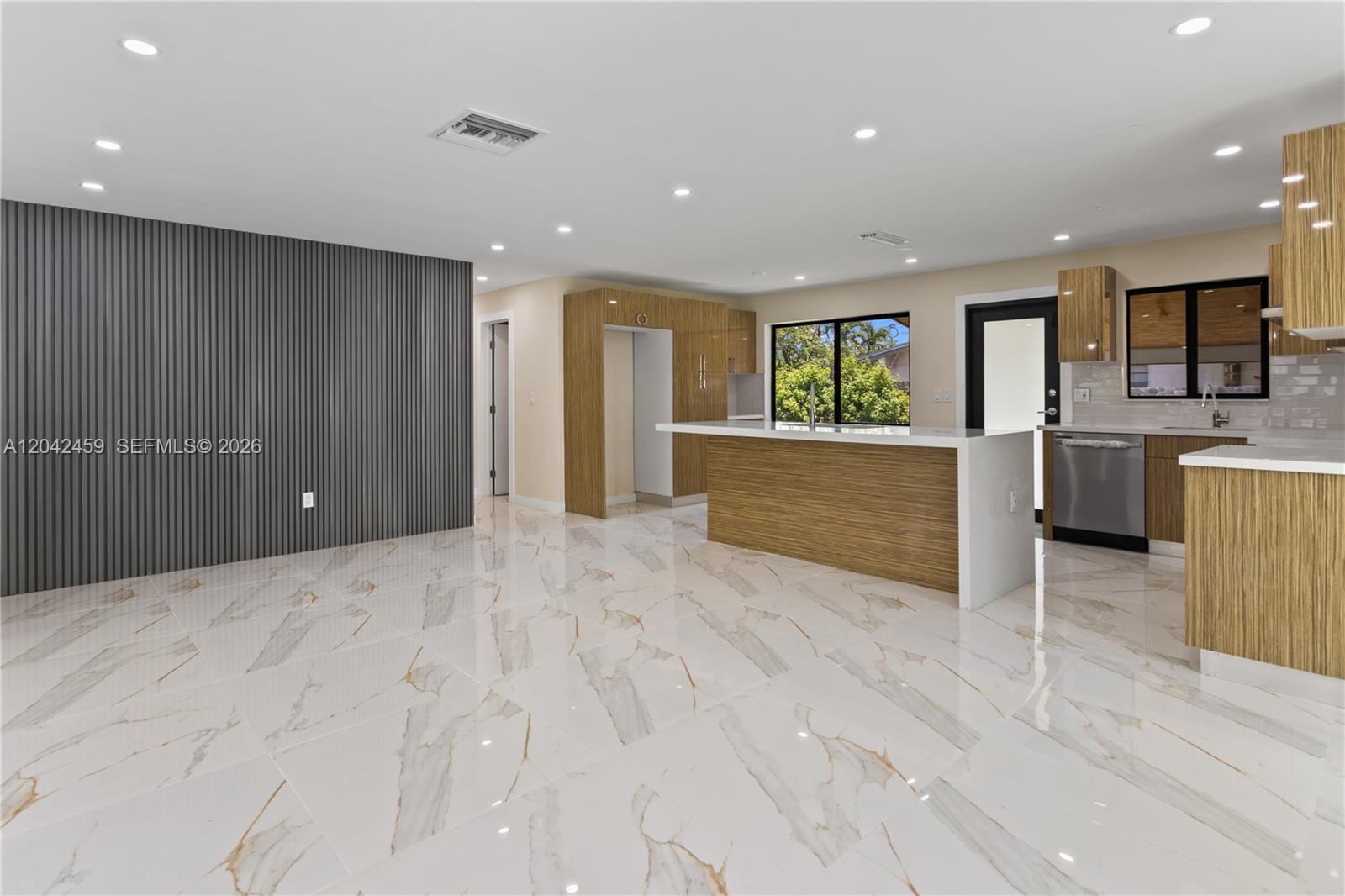 21330 NE 26 Avenue 0, Aventura, FL 33180, Aventura
