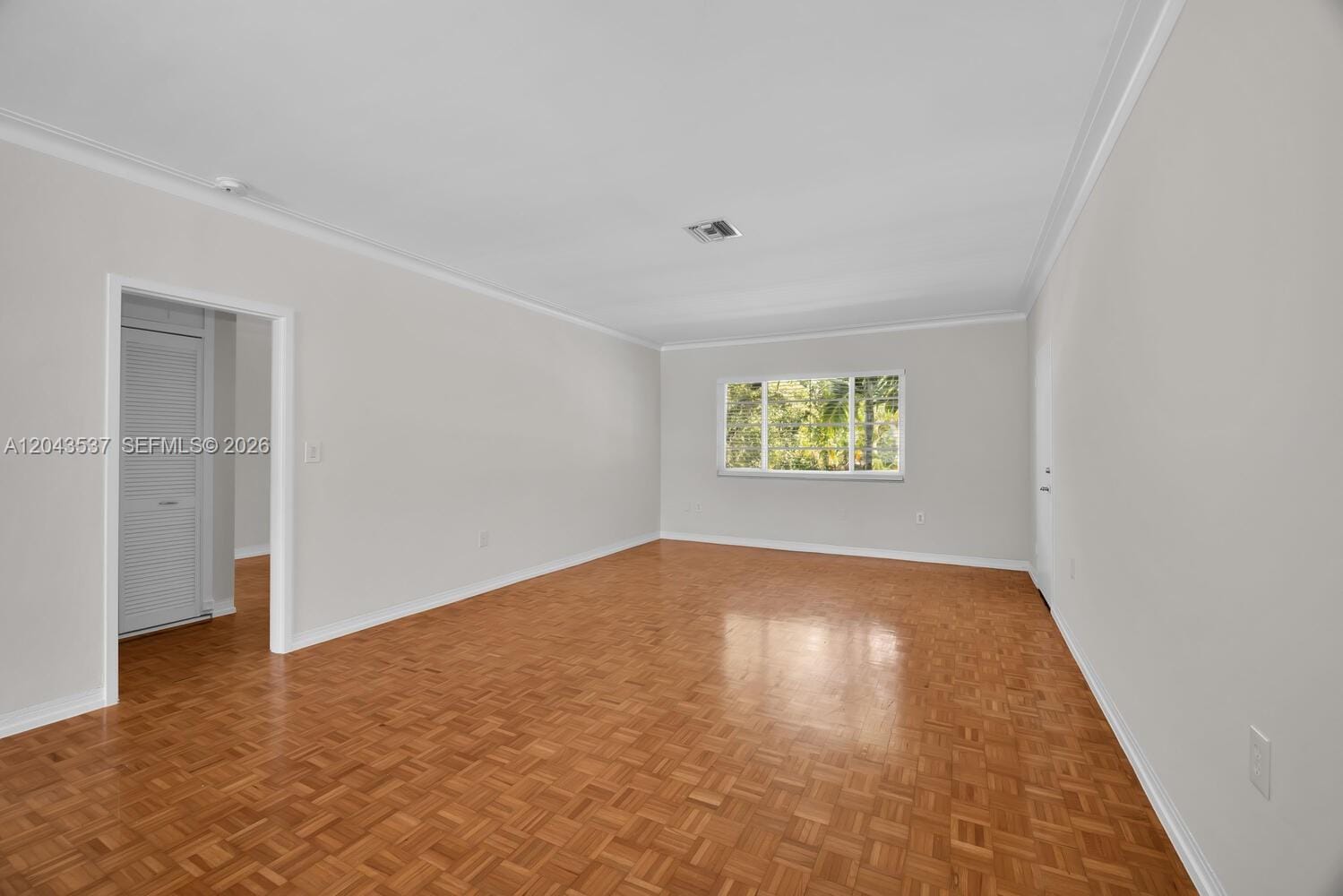 940 Sevilla Avenue 206 — photo 5