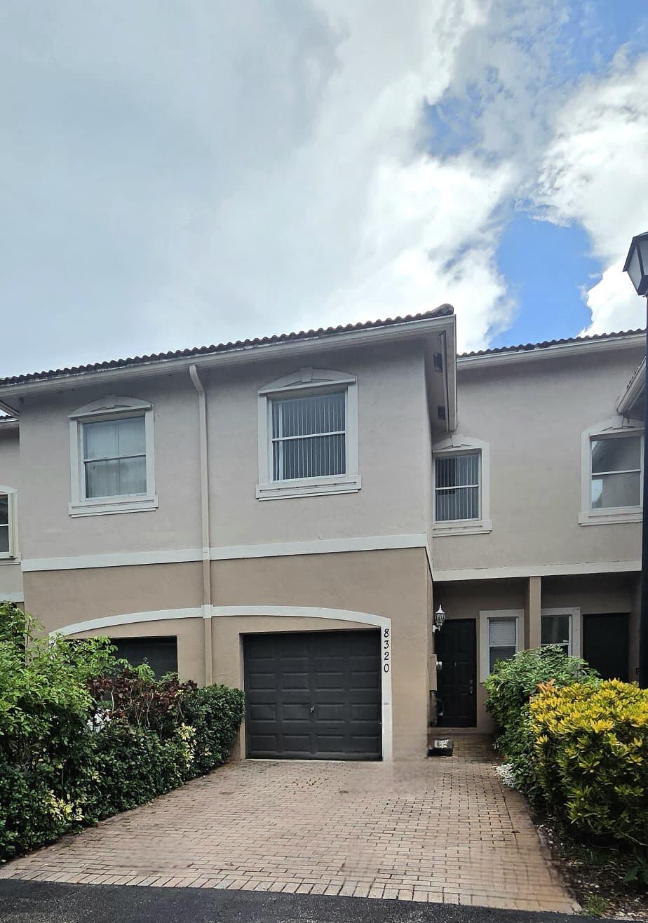 8320 Lagos De Campo Boulevard, Tamarac, FL 33321, Tamarac