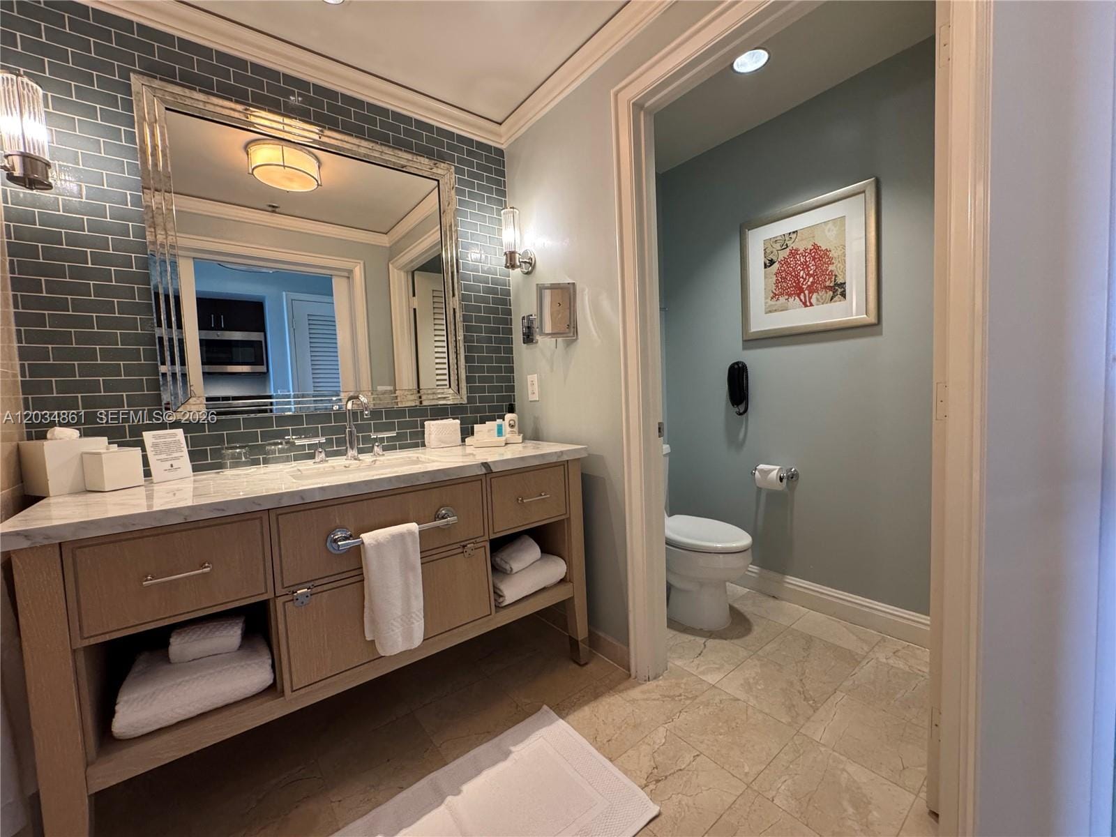 455 Grand Bay Drive 718, Key Biscayne, FL 33149 photo 9