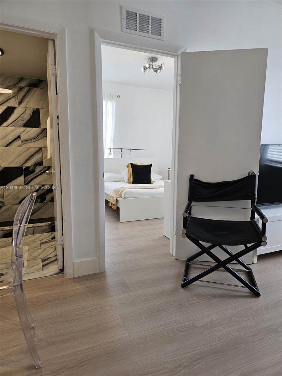 750 Collins Avenue 306 — photo 7