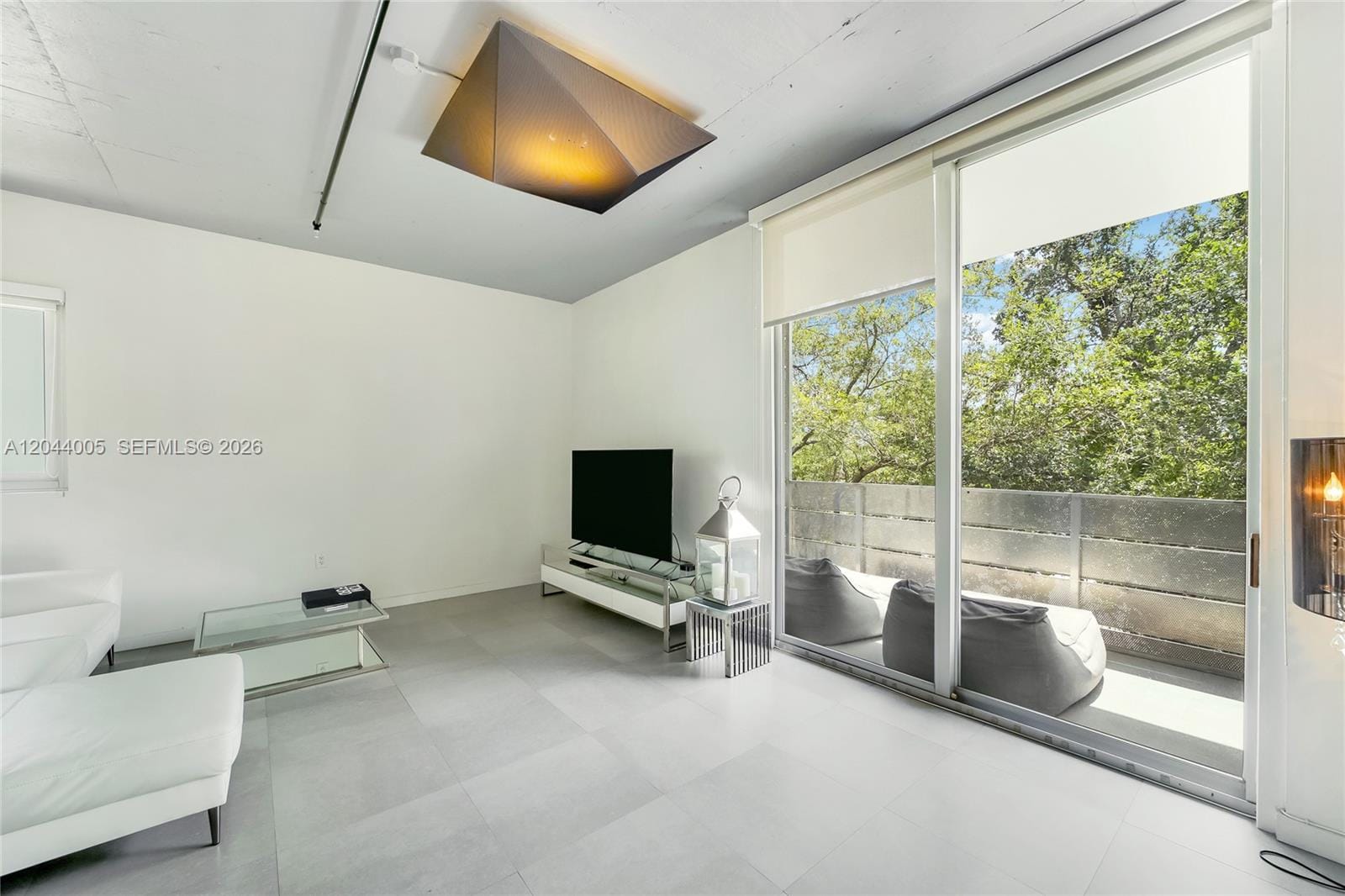 1700 Meridian Avenue 310, Miami Beach, FL 33139 photo 9