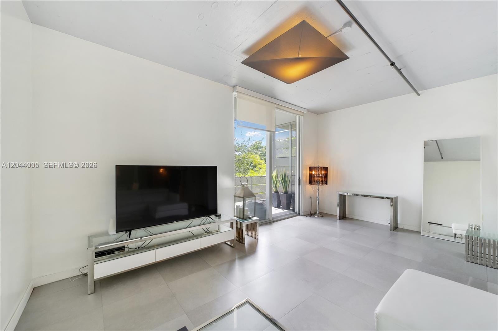1700 Meridian Avenue 310, Miami Beach, FL 33139 photo 10