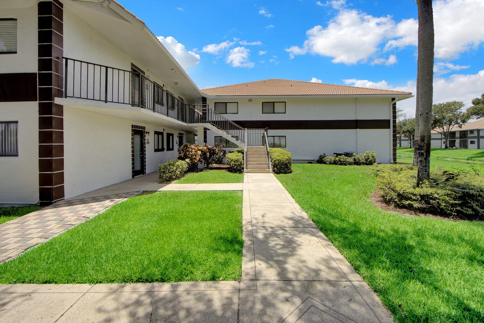15451 Pembridge Drive 206 — photo 5