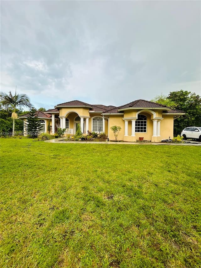 13754 N 48th Court N, The Acreage, West Palm Beach, FL