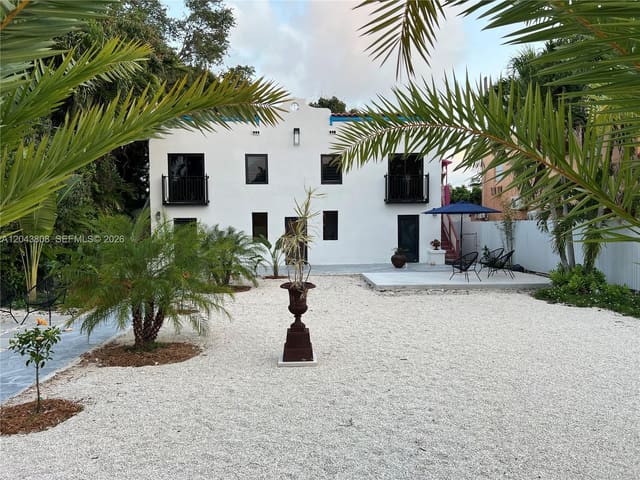 2134 SW 11th Street, Ohio Grove, Miami, FL