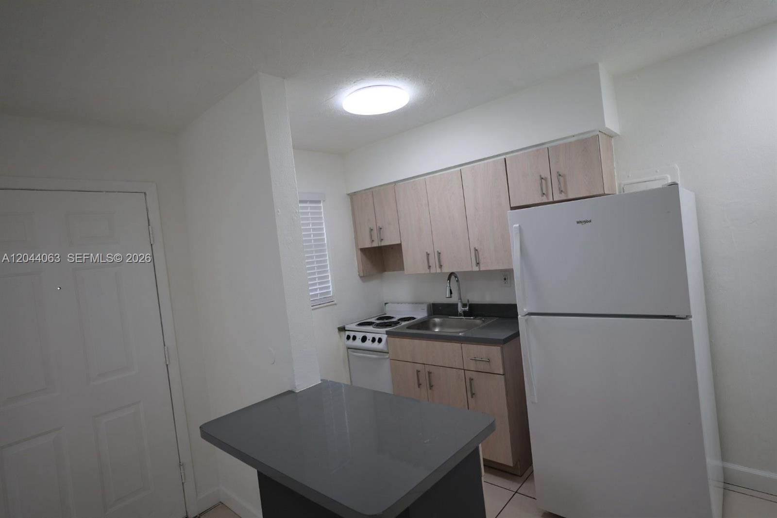 1235 W 66th Street 13, Hialeah, FL 33012, Hialeah