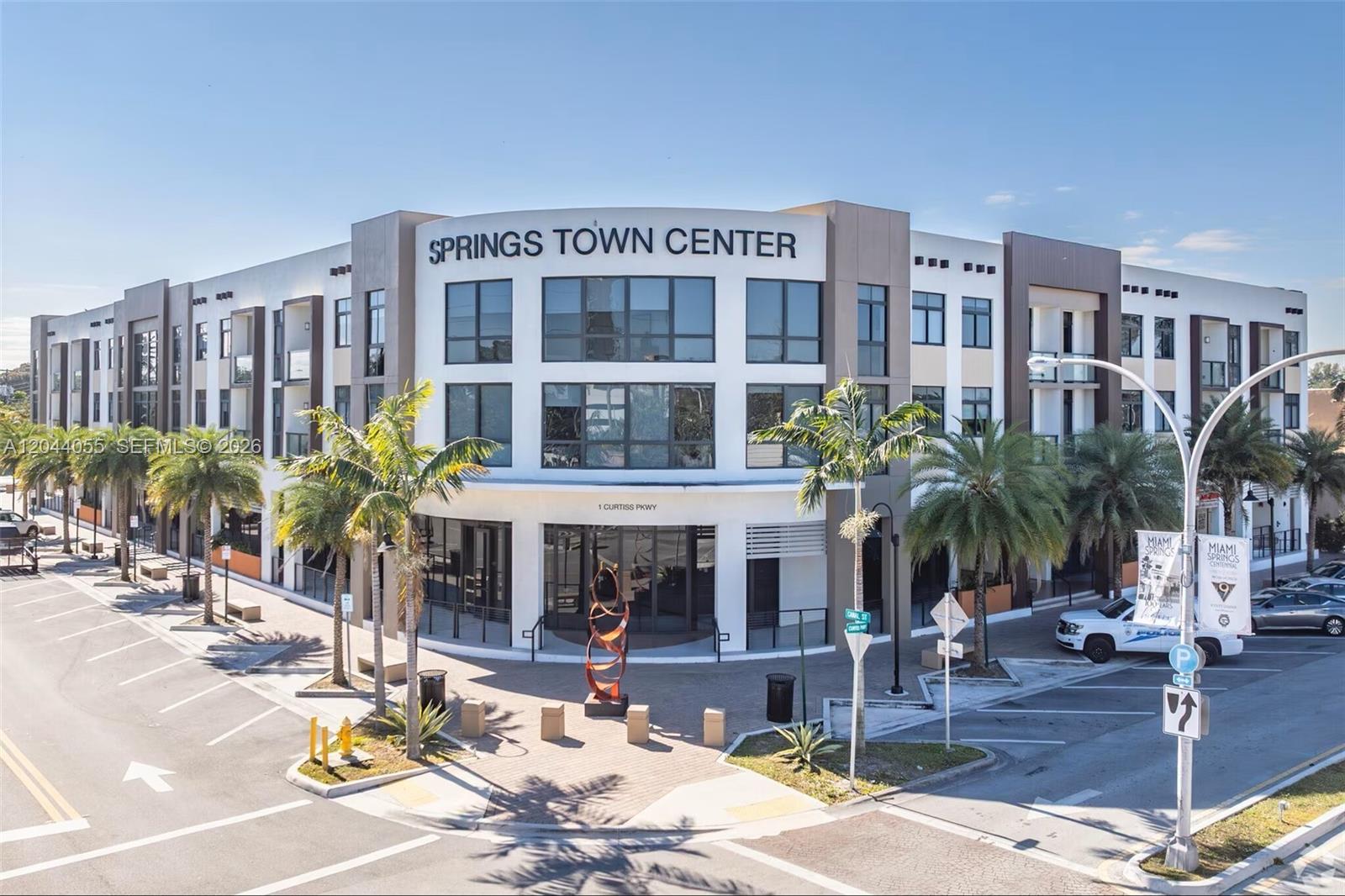 1 Curtiss Parkway 319, Miami Springs, FL 33166, Miami Springs