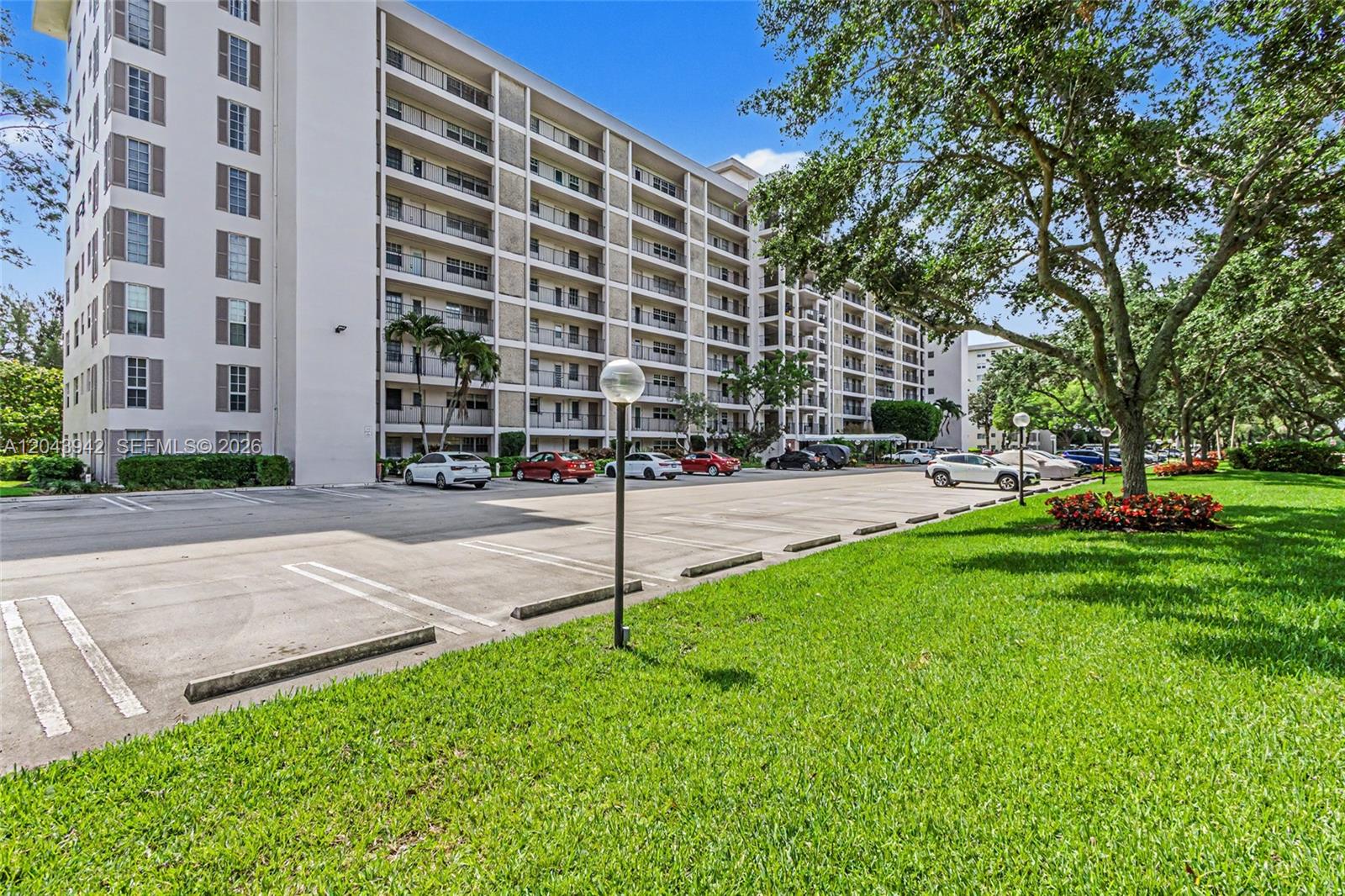 3250 N Palm Aire Drive 406, Pompano Beach, FL 33069, Pompano Beach