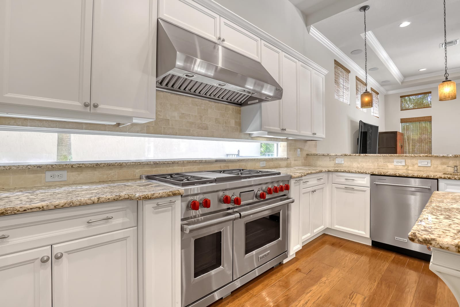 6464 Bellamalfi Street — photo 10