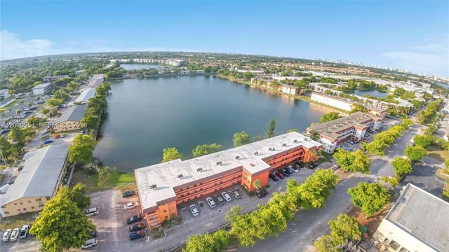 251 NE 187th Street 830, Star Lakes Estates No 8 C, Miami, FL