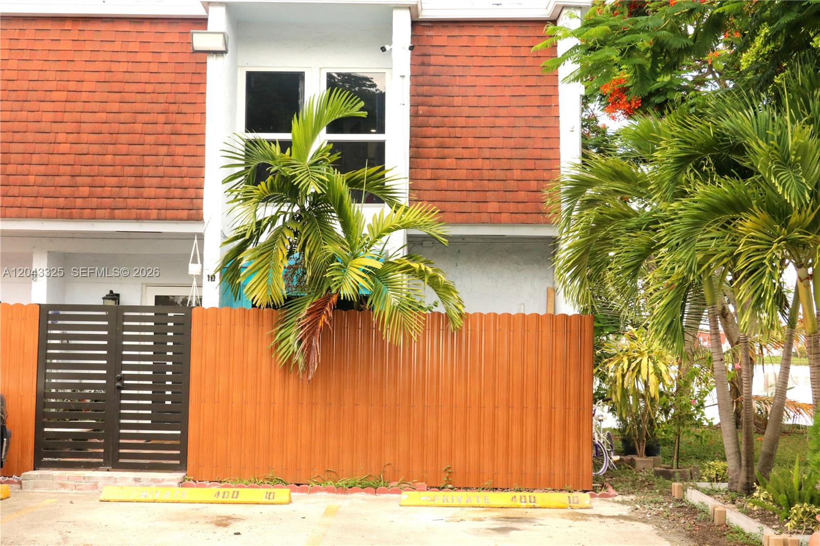 400 NW 107th Avenue 10C, Miami, FL 33172